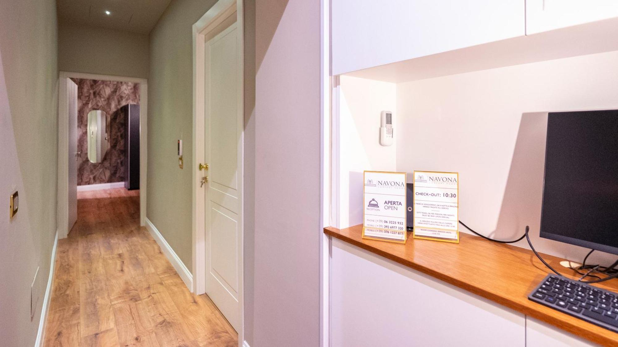 Navona Comfort Rooms โรม ภายนอก รูปภาพ